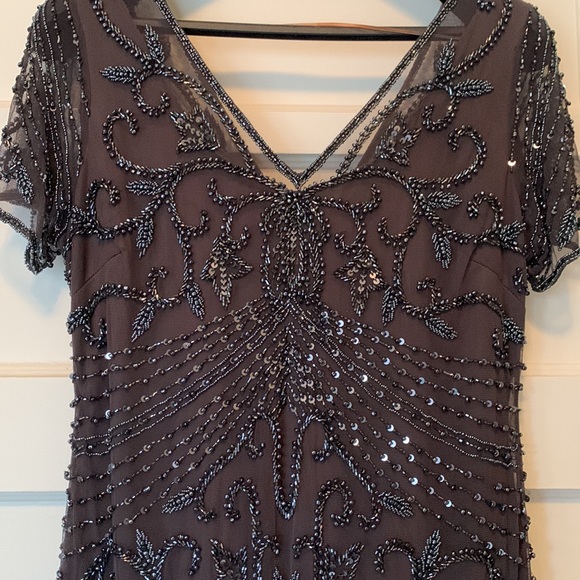 Evening dress - Picture 2 of 4